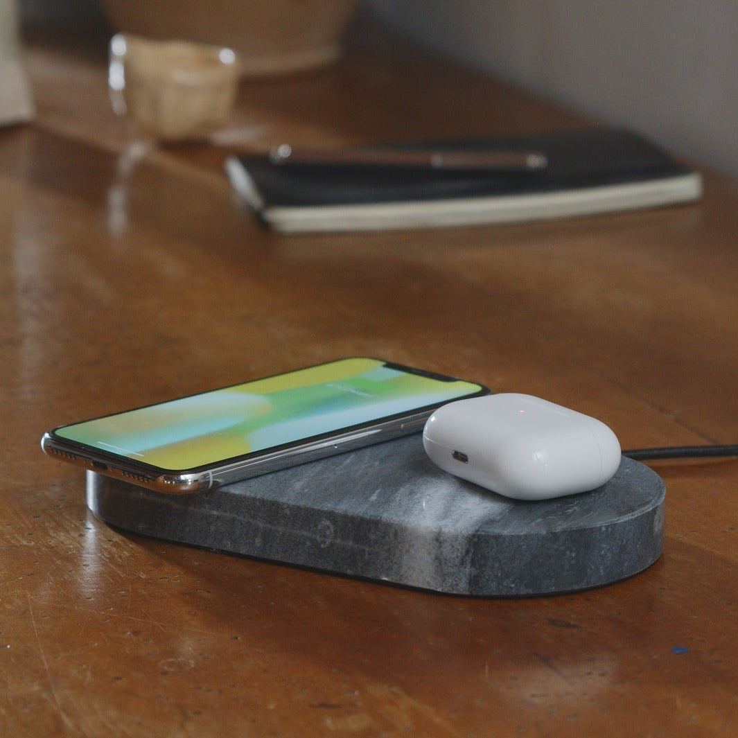 Einova Dual Wireless Charging Stone Black Marble